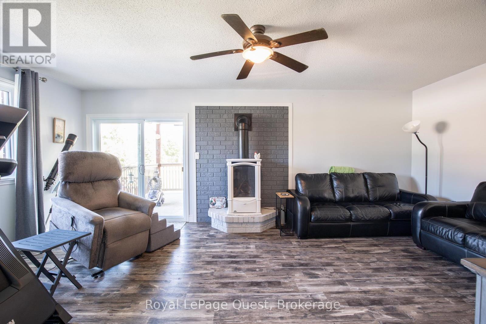 2070 Hawley Road, Severn (Marchmont), Ontario  L3V 0X7 - Photo 17 - S12411506