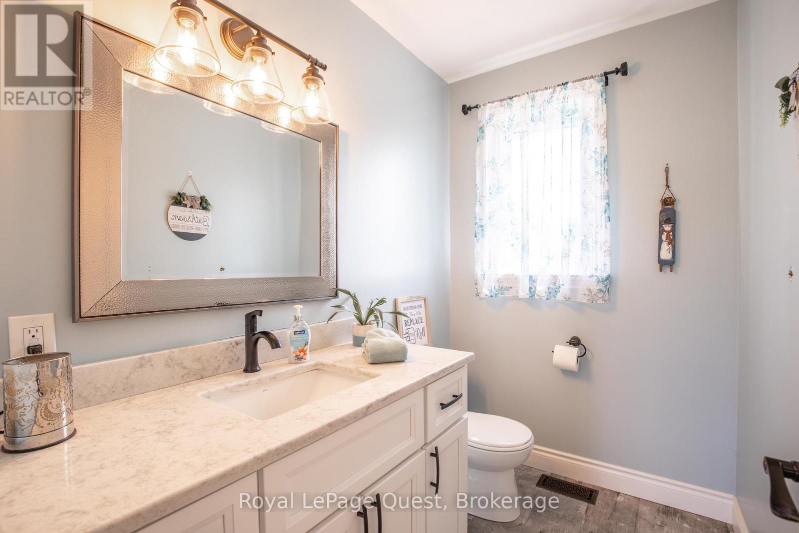 2070 Hawley Road, Severn (Marchmont), Ontario  L3V 0X7 - Photo 19 - S12411506