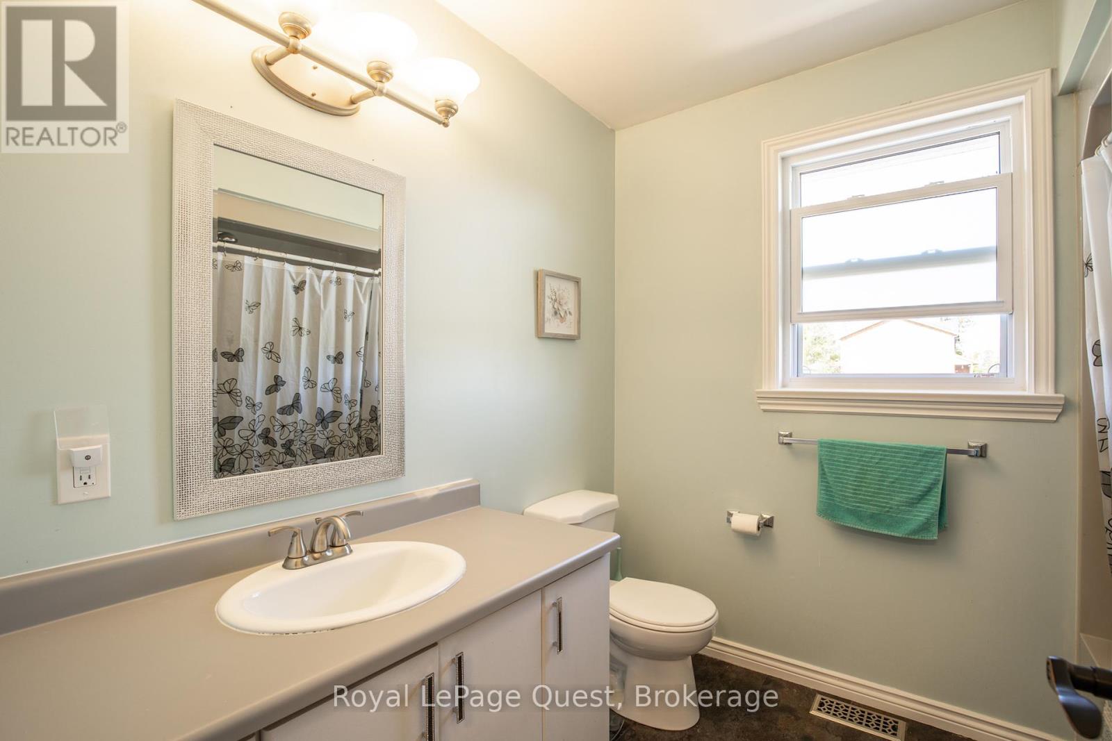 2070 Hawley Road, Severn (Marchmont), Ontario  L3V 0X7 - Photo 25 - S12411506