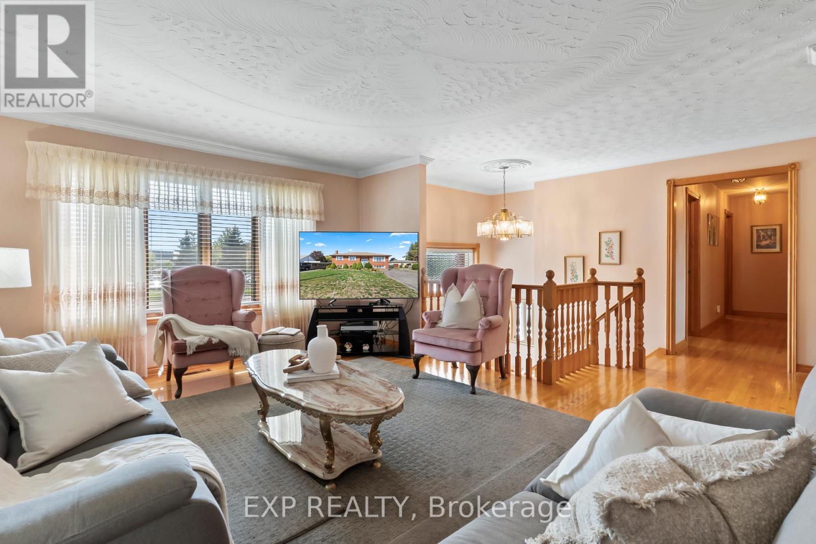 592 Taunton Road W, Oshawa, Ontario  L1H 7K4 - Photo 9 - E12411643