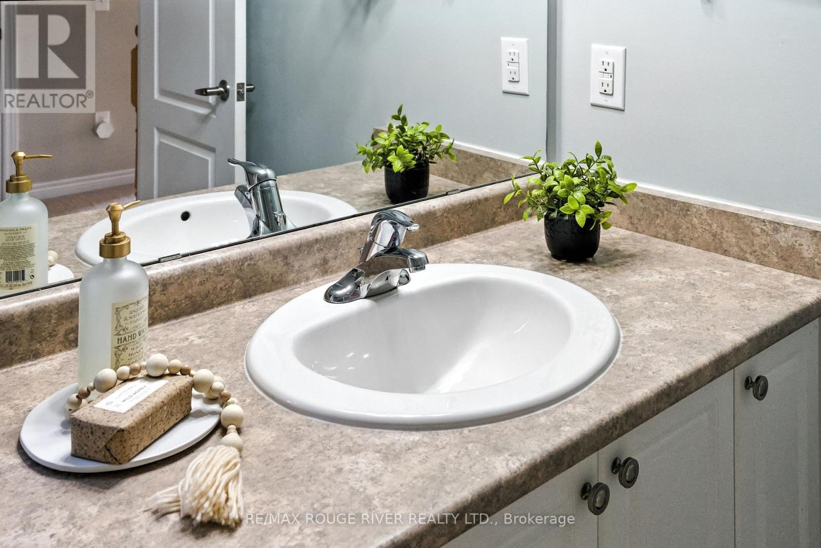 47 James Govan Drive, Whitby, Ontario  L1N 0J9 - Photo 31 - E12411645