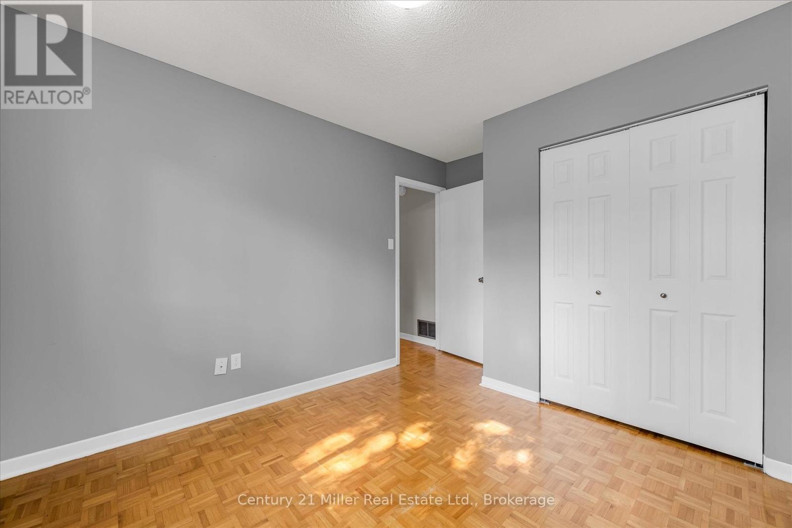 19 - 1310 Hampton Street, Oakville, Ontario  L6H 2S6 - Photo 22 - W12262456