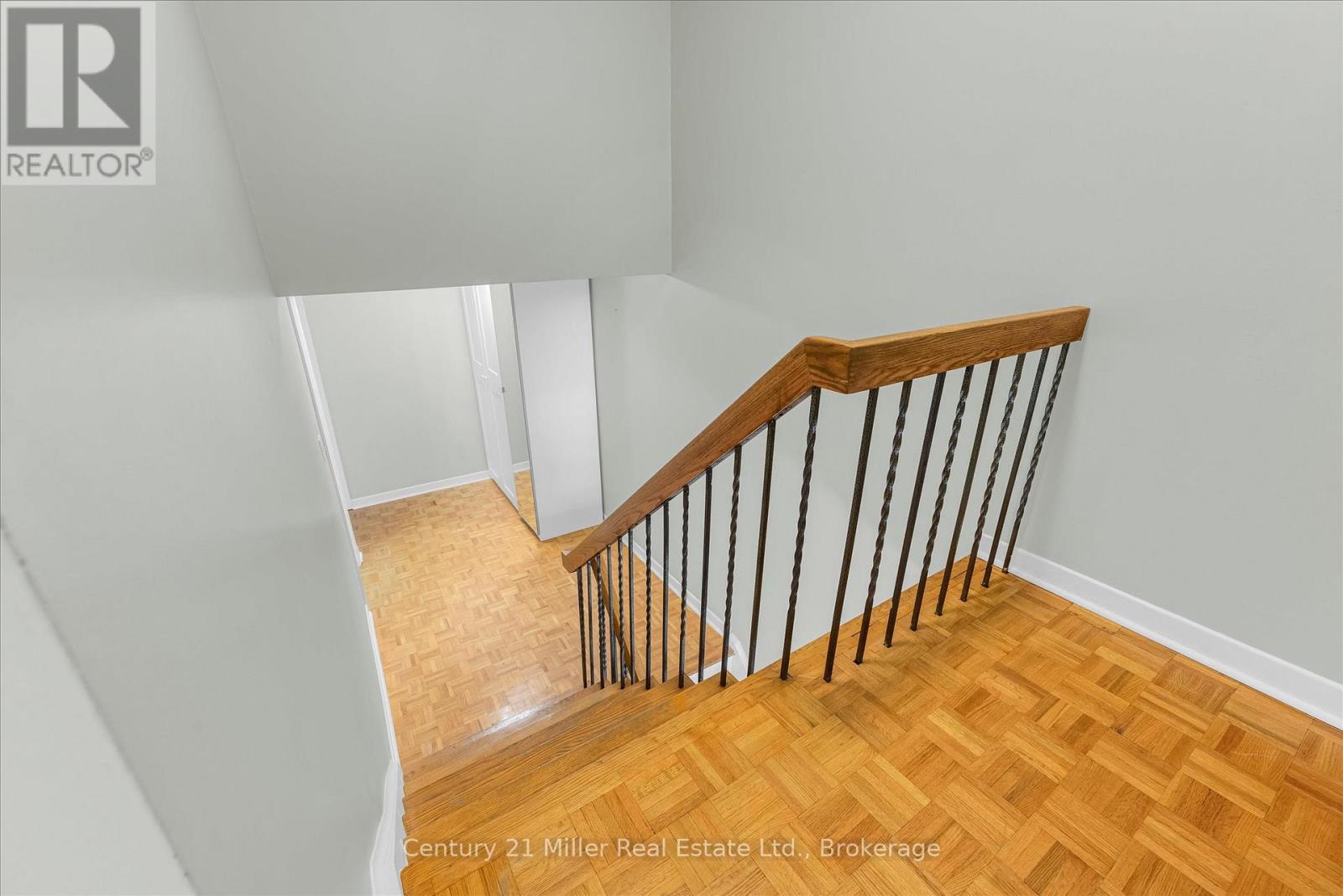 19 - 1310 Hampton Street, Oakville, Ontario  L6H 2S6 - Photo 34 - W12262456