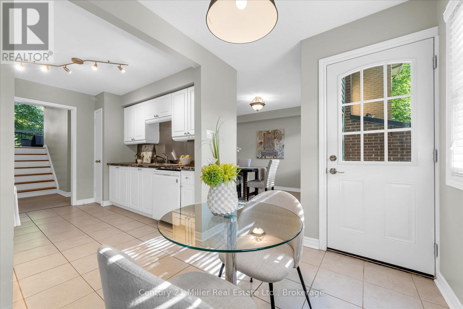 19 - 1310 Hampton Street, Oakville, Ontario  L6H 2S6 - Photo 8 - W12262456