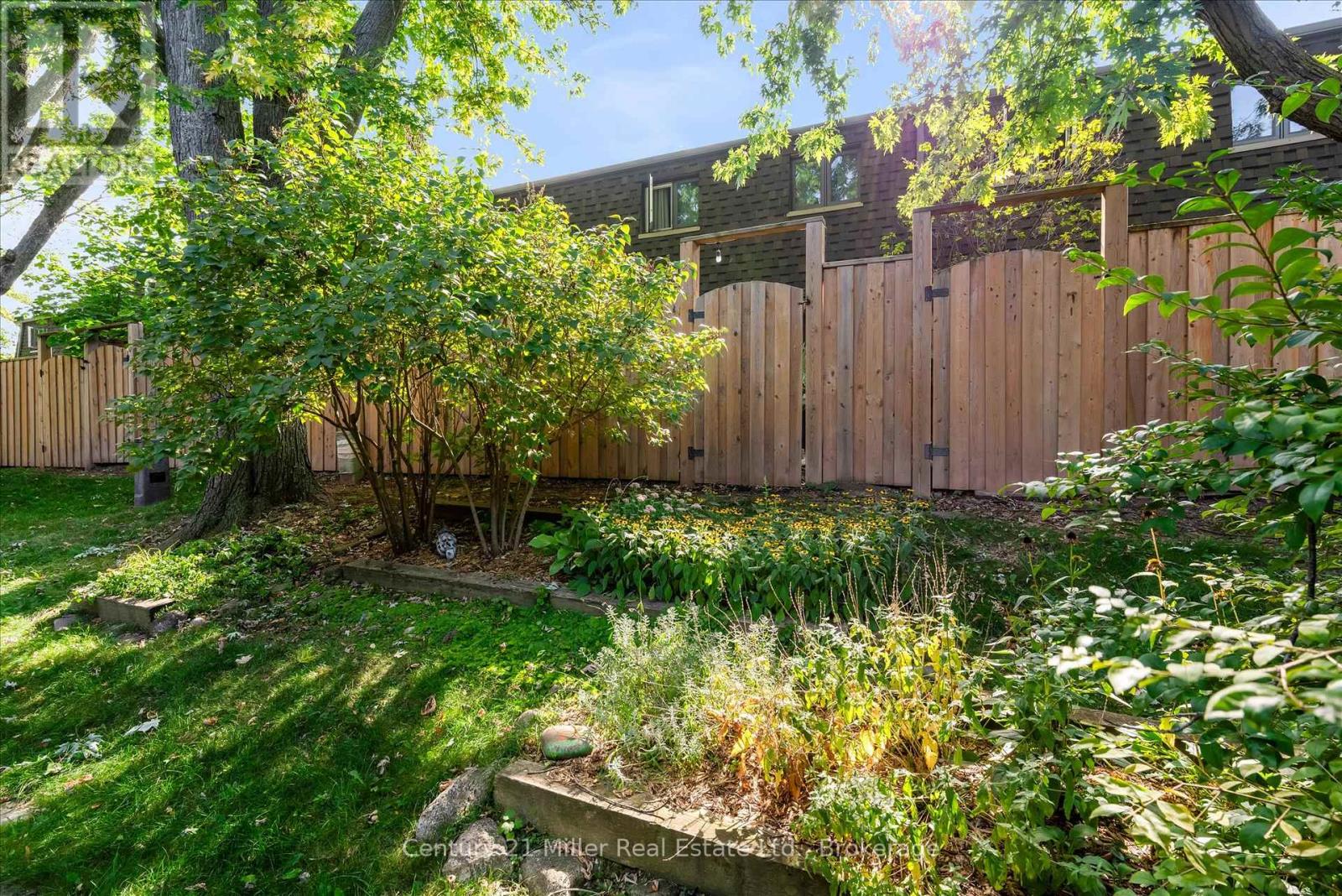 19 - 1310 Hampton Street, Oakville, Ontario  L6H 2S6 - Photo 40 - W12262456