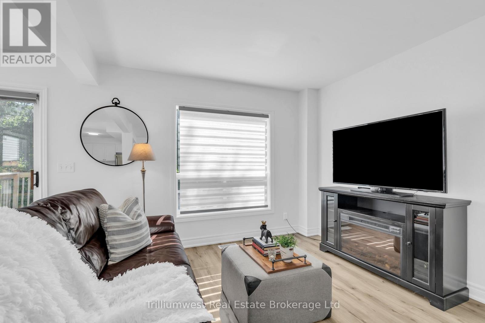 12 Mccurdy Road, Guelph (Kortright West), Ontario  N1G 4Y6 - Photo 11 - X12411557