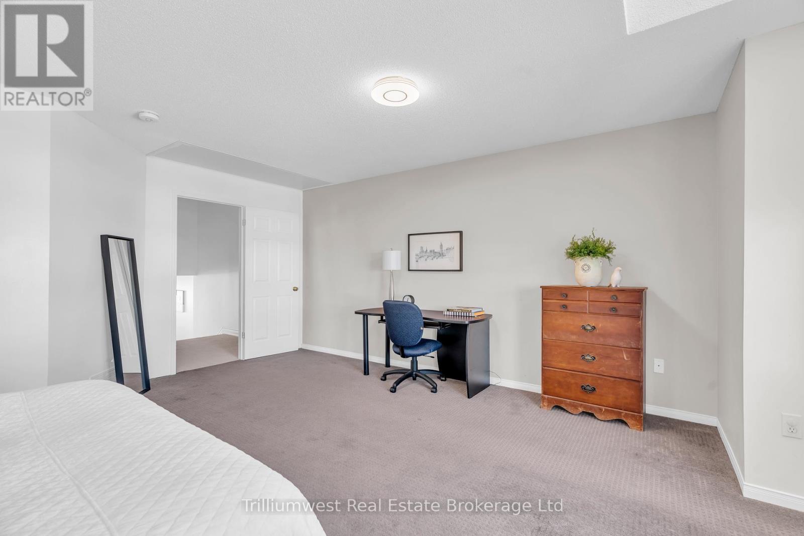 12 Mccurdy Road, Guelph (Kortright West), Ontario  N1G 4Y6 - Photo 15 - X12411557
