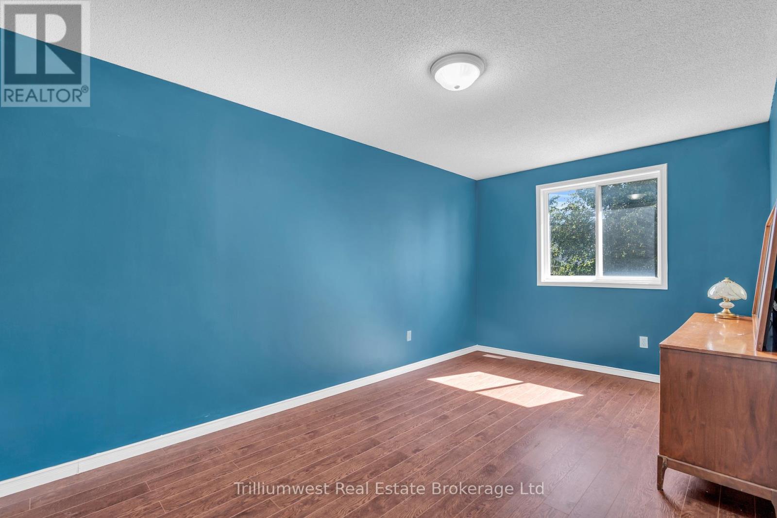 12 Mccurdy Road, Guelph (Kortright West), Ontario  N1G 4Y6 - Photo 18 - X12411557