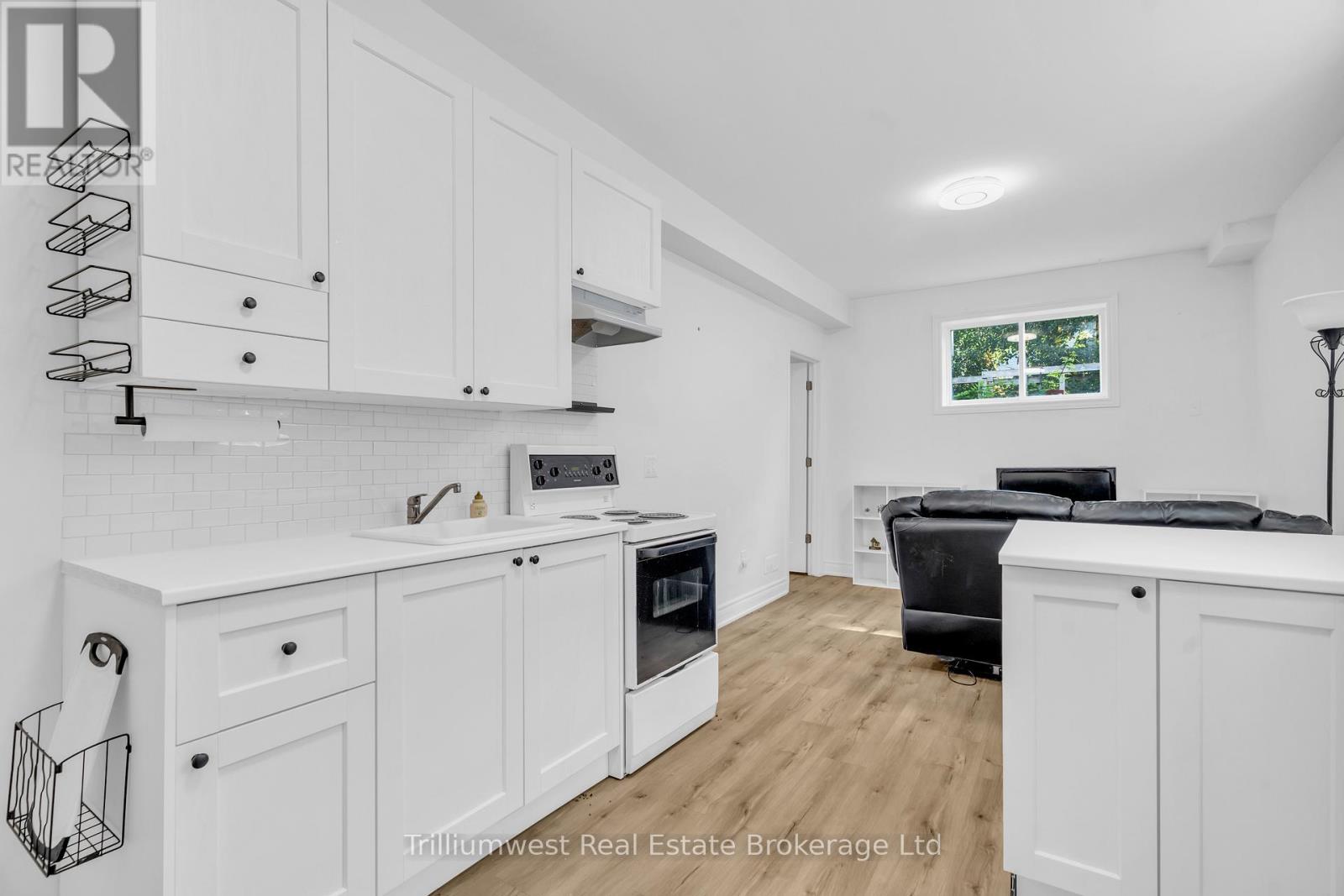 12 Mccurdy Road, Guelph (Kortright West), Ontario  N1G 4Y6 - Photo 24 - X12411557