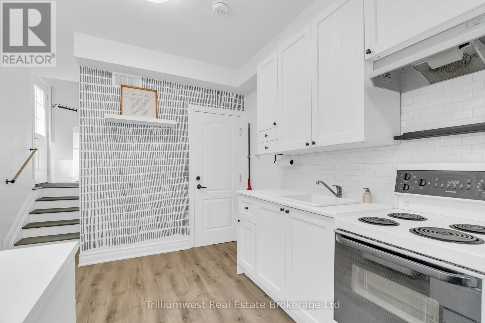 12 Mccurdy Road, Guelph (Kortright West), Ontario  N1G 4Y6 - Photo 26 - X12411557