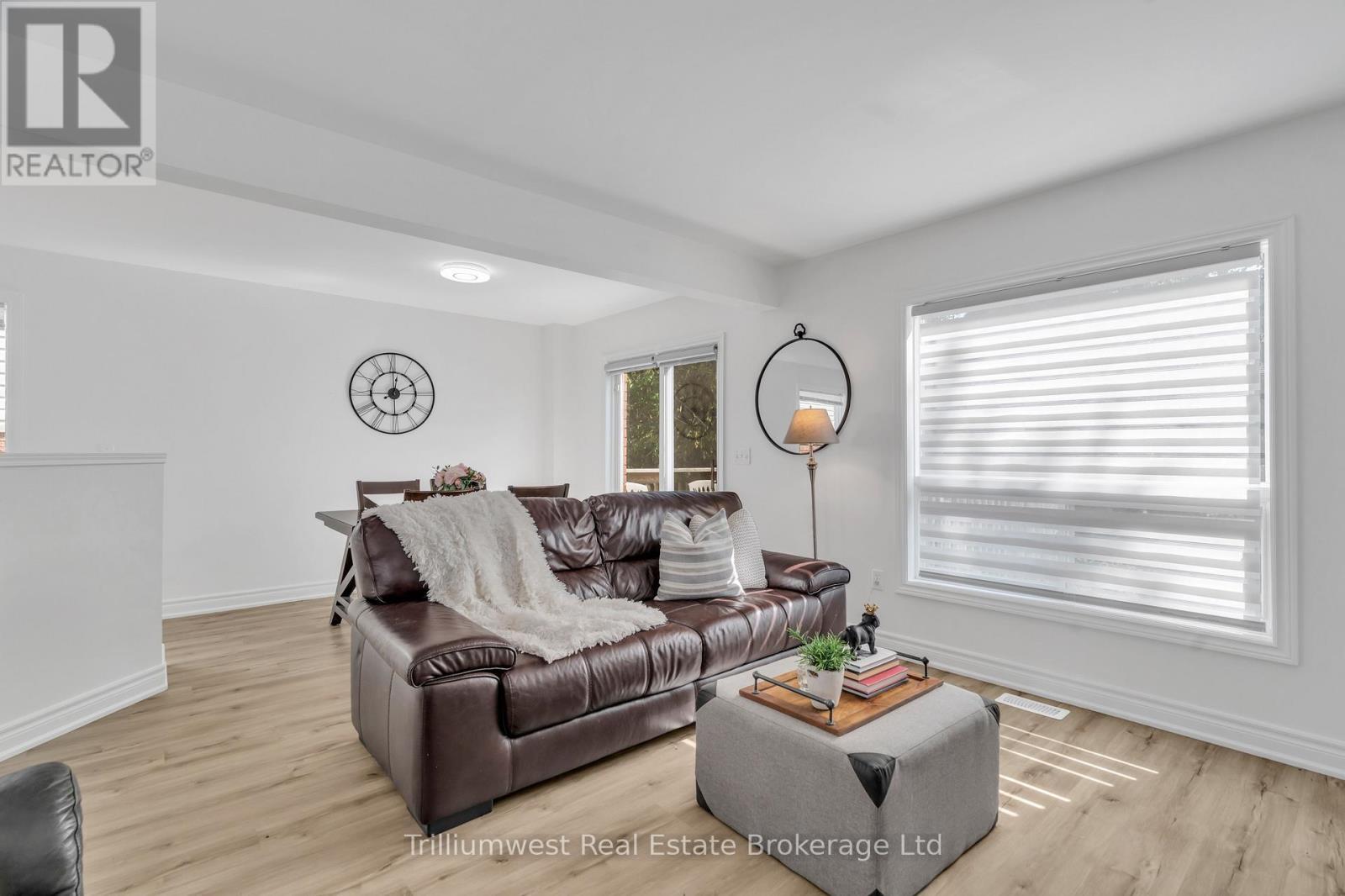 12 Mccurdy Road, Guelph (Kortright West), Ontario  N1G 4Y6 - Photo 9 - X12411557
