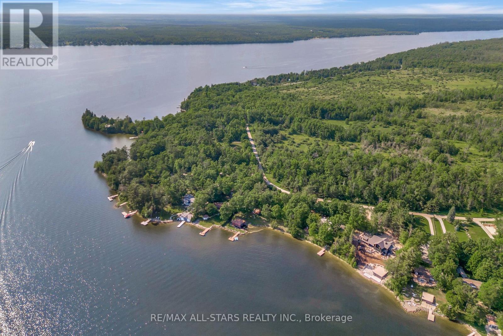 836 Indian Point Road, Kawartha Lakes, Ontario  K0M 1K0 - Photo 13 - X12411525