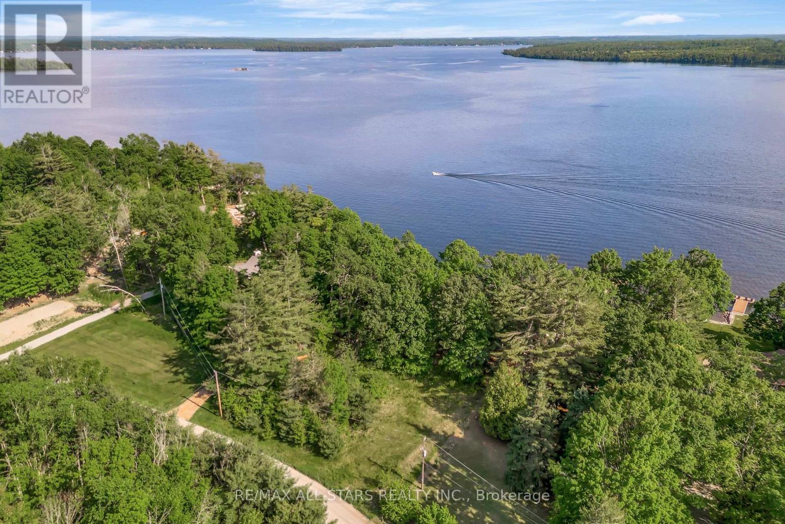 836 Indian Point Road, Kawartha Lakes, Ontario  K0M 1K0 - Photo 15 - X12411525