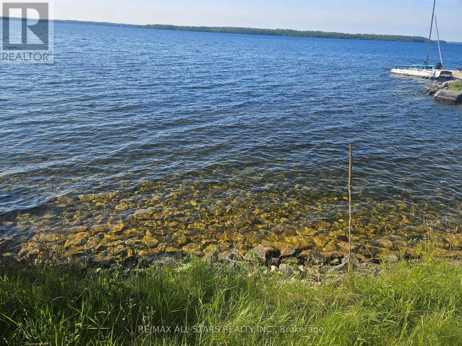 836 Indian Point Road, Kawartha Lakes, Ontario  K0M 1K0 - Photo 8 - X12411525