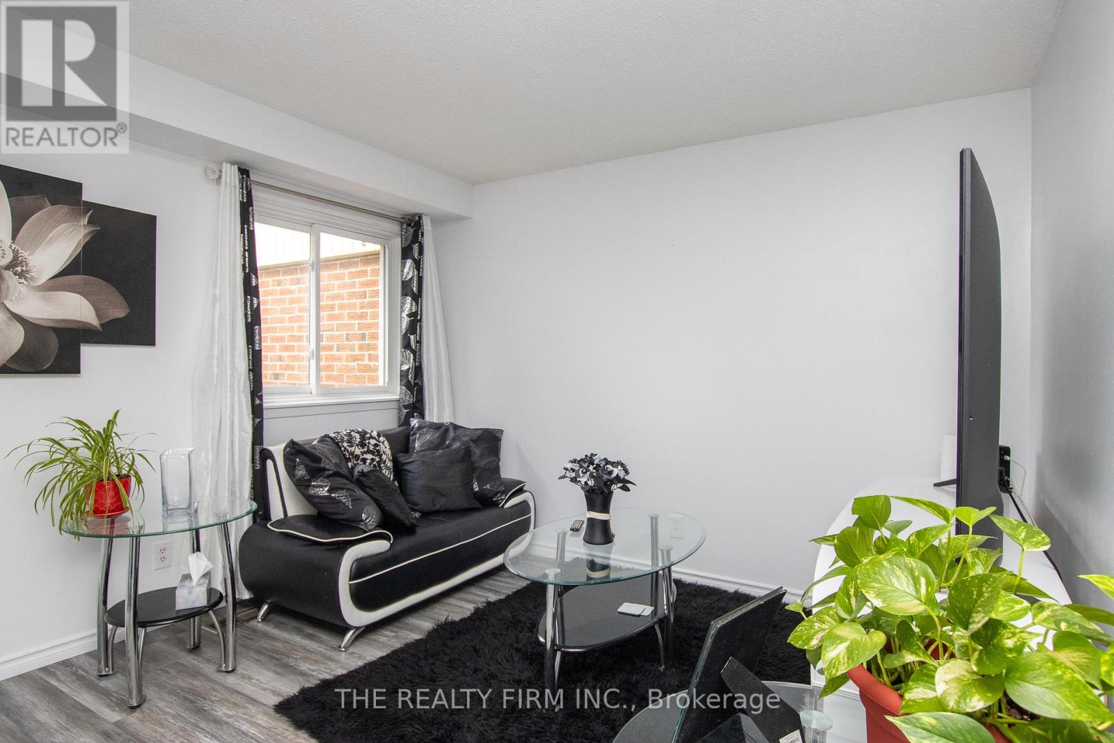 48 - 971 Adelaide Street, London South (South Y), Ontario  N6E 2H3 - Photo 11 - X12411545