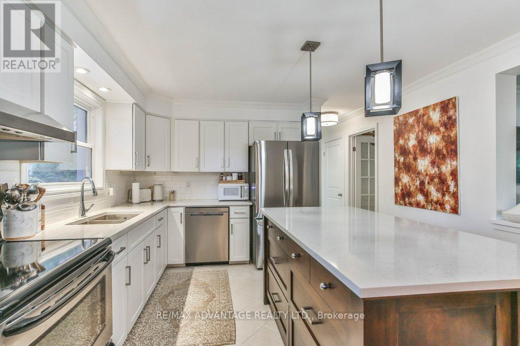 70 Fairlane Road, London South, Ontario  N6K 3E4 - Photo 16 - X12411585