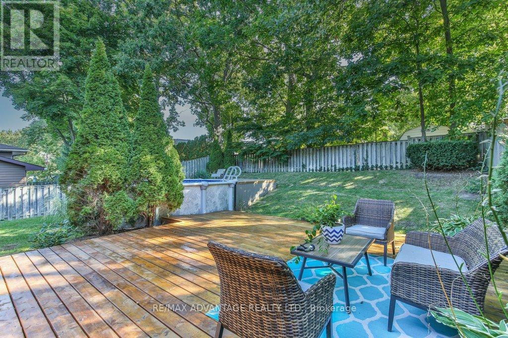 70 Fairlane Road, London South, Ontario  N6K 3E4 - Photo 43 - X12411585