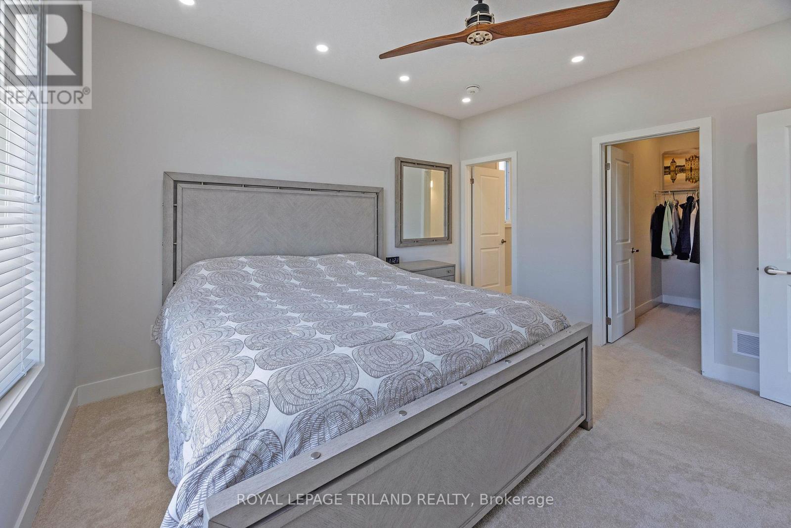 2467 Irish Moss Road, London South (South U), Ontario  N6M 0A2 - Photo 17 - X12411669