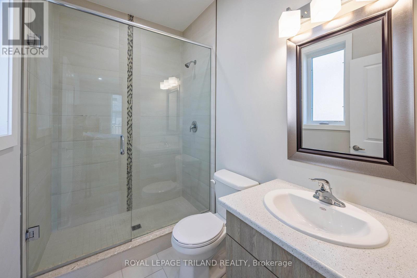 2467 Irish Moss Road, London South (South U), Ontario  N6M 0A2 - Photo 18 - X12411669