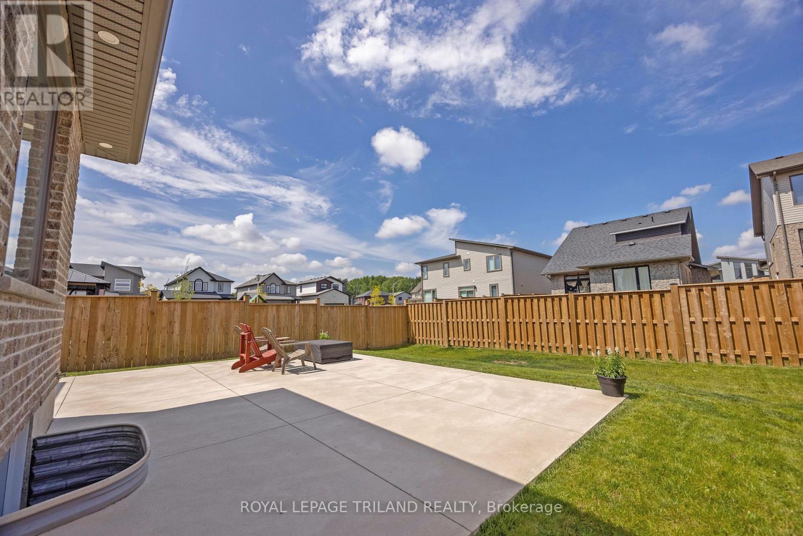 2467 Irish Moss Road, London South (South U), Ontario  N6M 0A2 - Photo 40 - X12411669