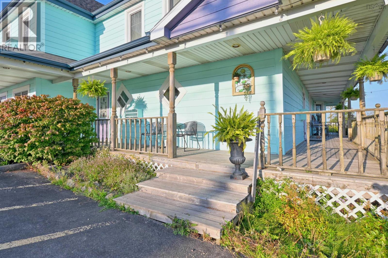 9383 Pepperell Street, St. Peter's, Nova Scotia  B0E 3B0 - Photo 3 - 202517315