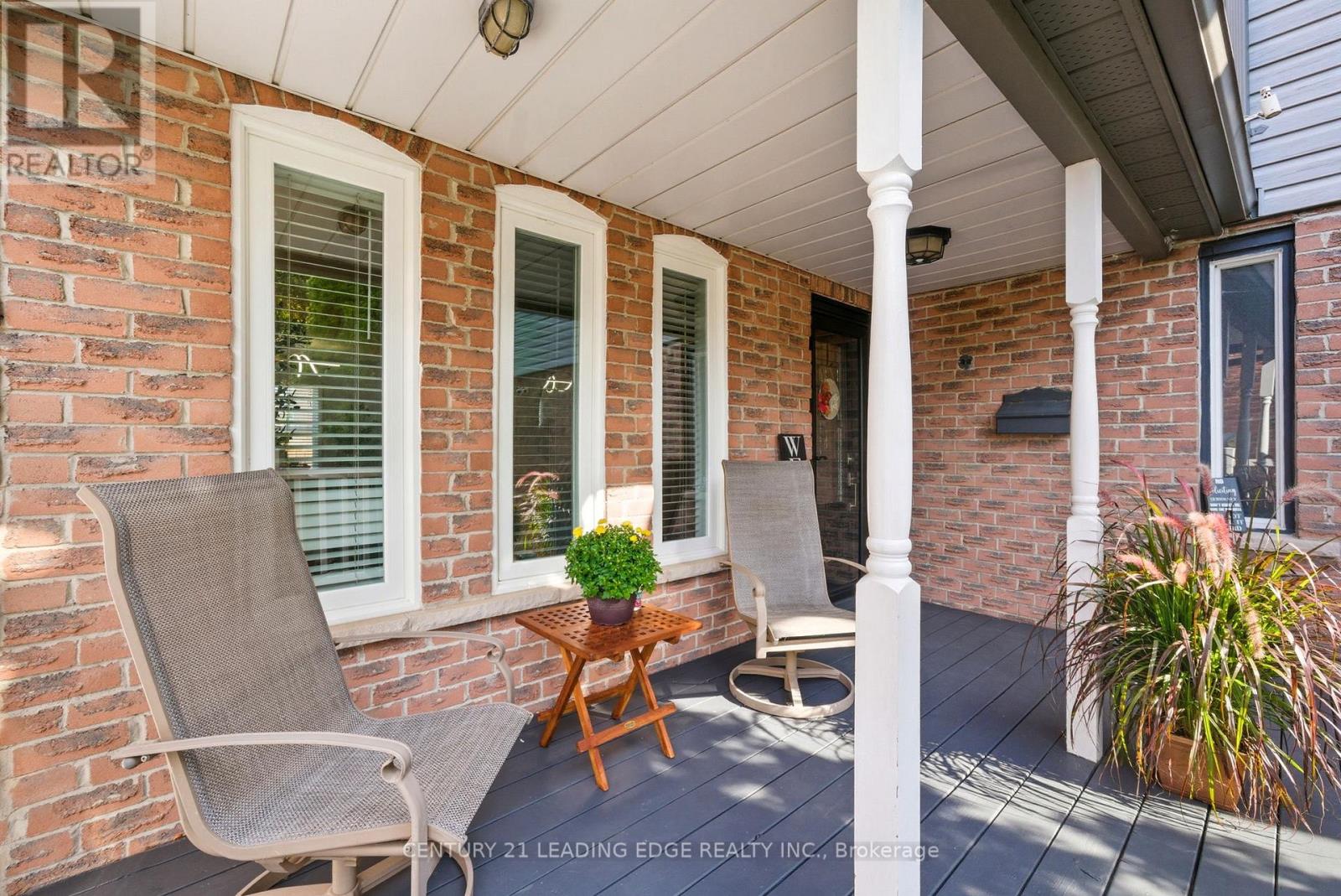 85 Large Crescent, Ajax, Ontario L1T 2S7 - Photo 4 - E12411478