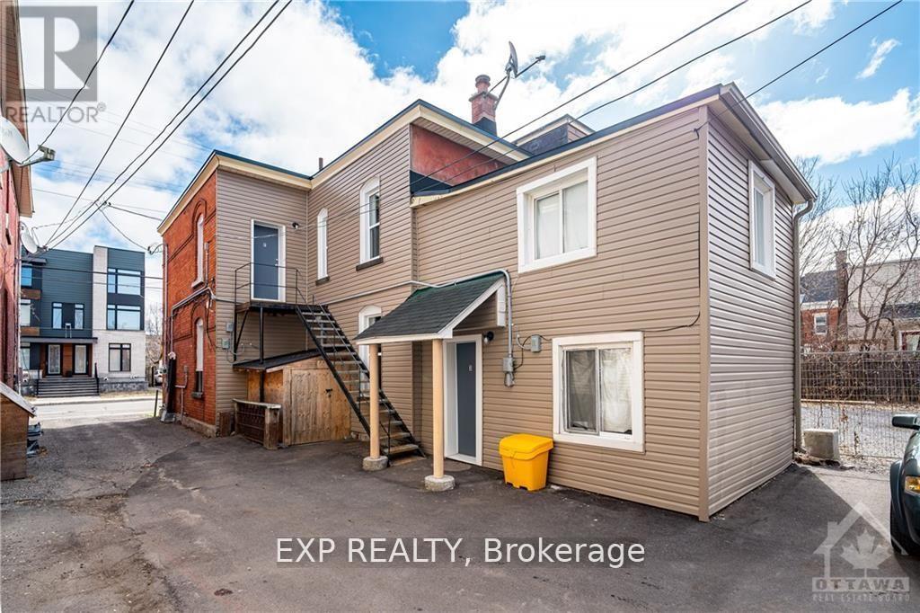 3 - 358 Booth Street, Ottawa, Ontario  K1R 7K4 - Photo 7 - X12411553