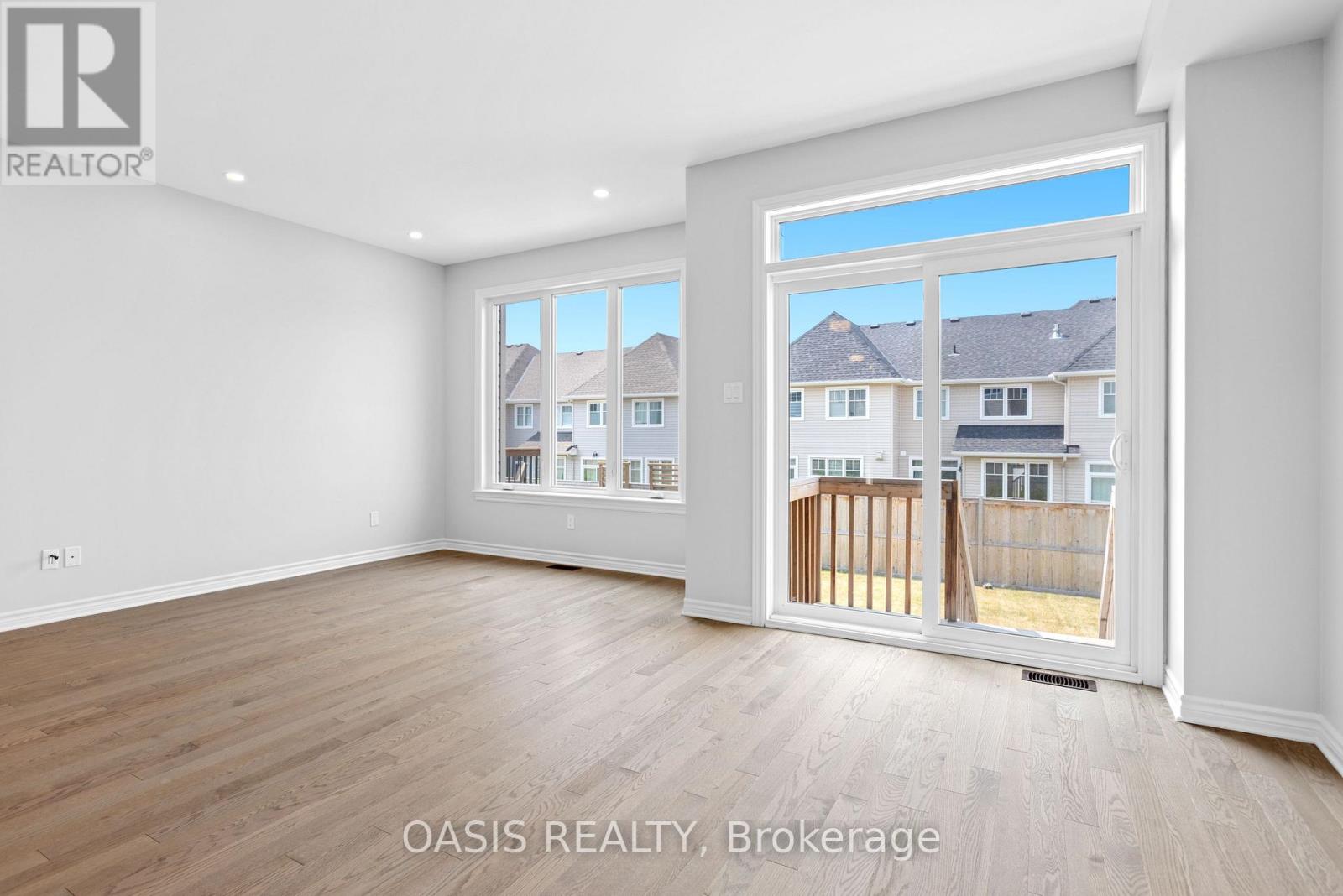 797 Antonio Farley Street, Ottawa, Ontario  K4A 5N3 - Photo 6 - X12411580