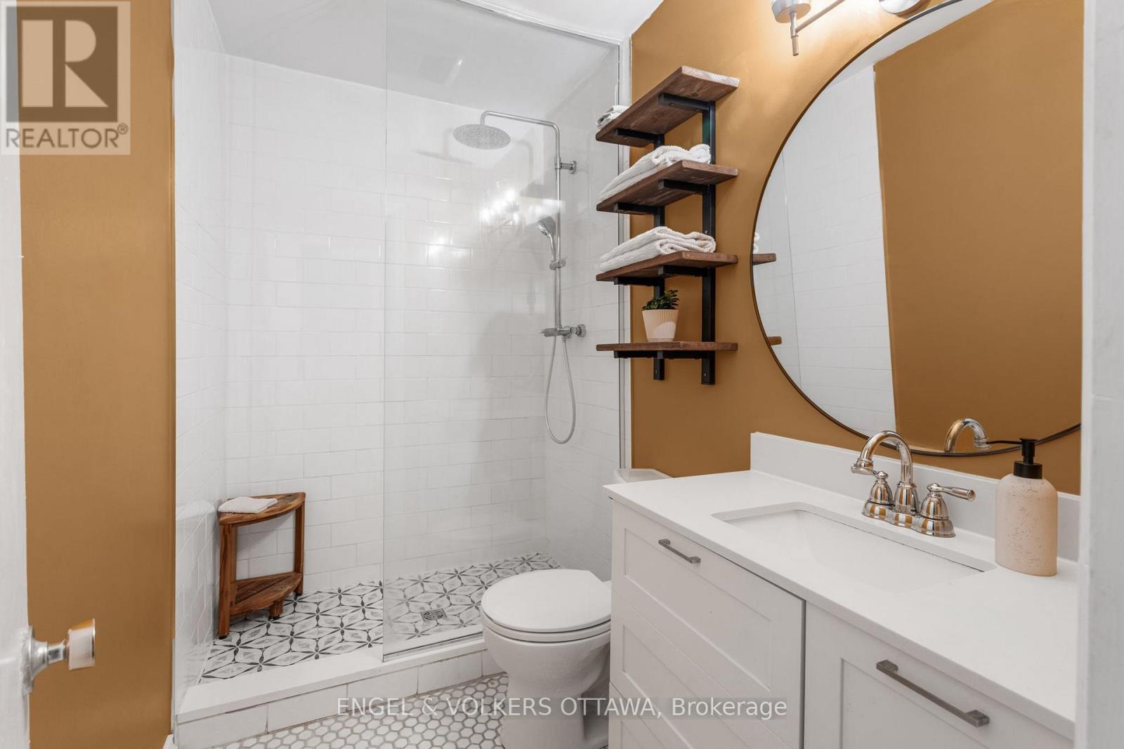 2 Lower Charlotte Street, Ottawa, Ontario  K1N 8K1 - Photo 15 - X12411637