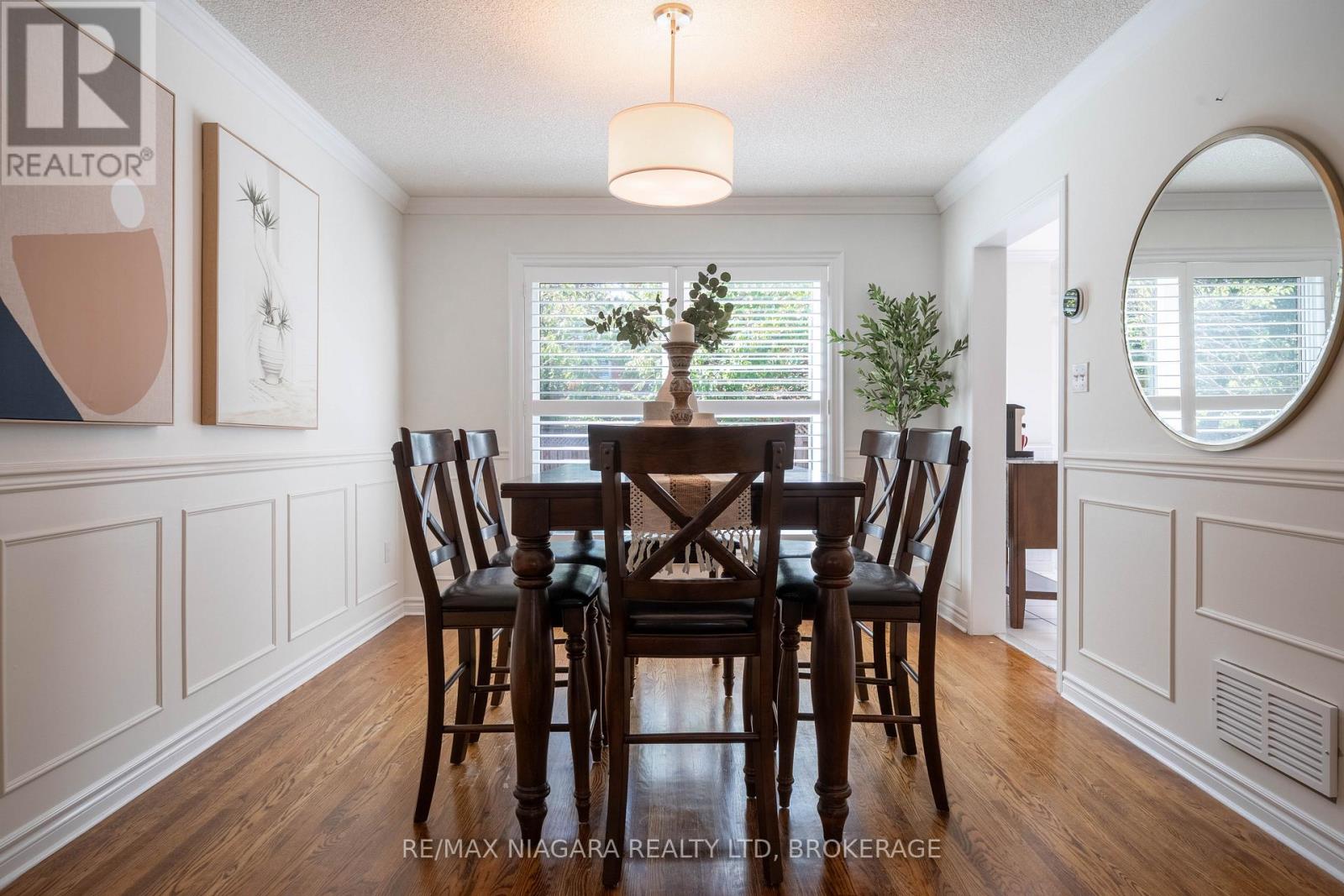 2164 Havenbrook Road, Oakville, Ontario  L6H 6B3 - Photo 12 - W12411579