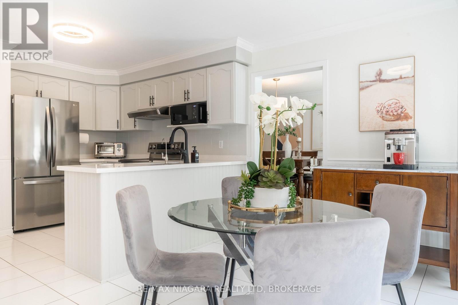 2164 Havenbrook Road, Oakville, Ontario  L6H 6B3 - Photo 15 - W12411579