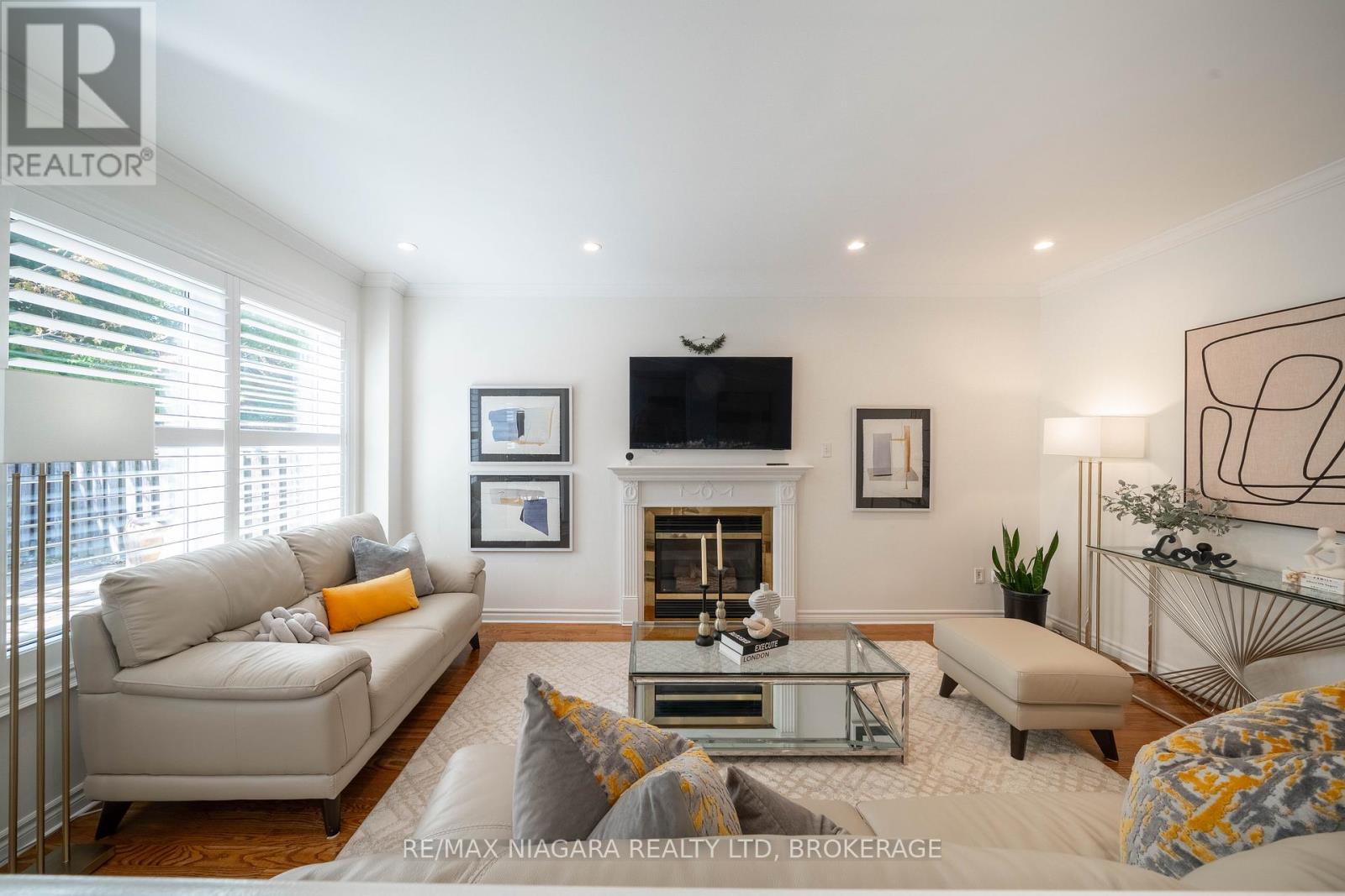 2164 Havenbrook Road, Oakville, Ontario  L6H 6B3 - Photo 19 - W12411579