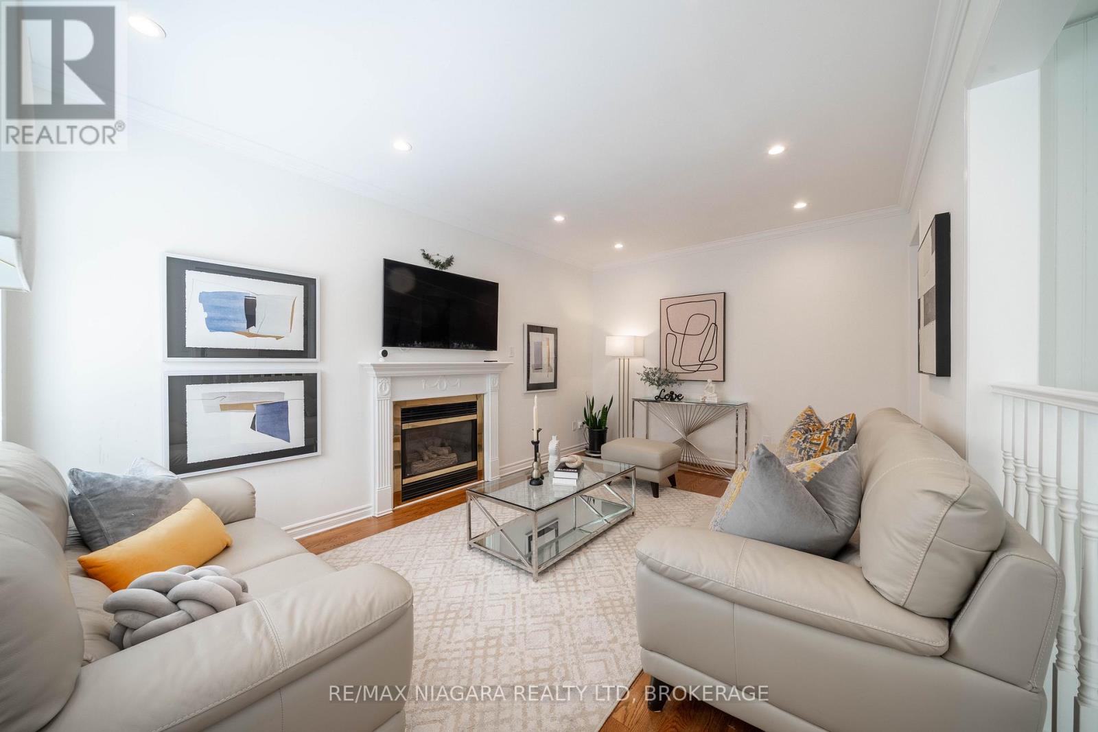2164 Havenbrook Road, Oakville, Ontario  L6H 6B3 - Photo 20 - W12411579