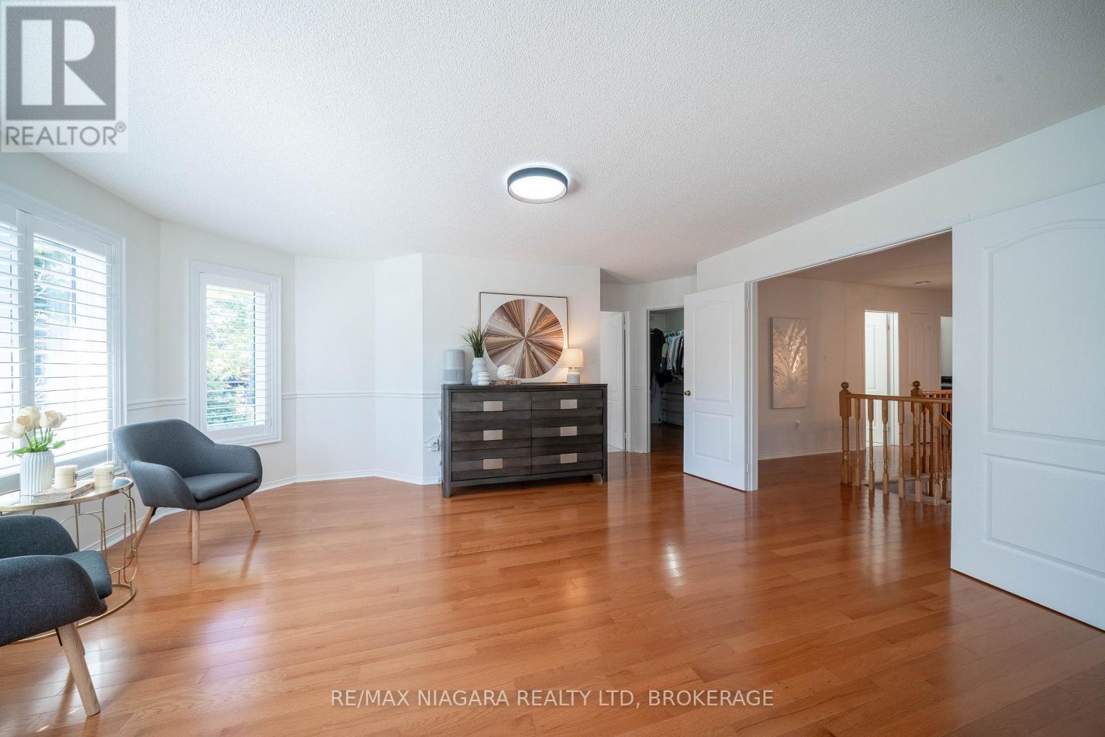 2164 Havenbrook Road, Oakville, Ontario  L6H 6B3 - Photo 36 - W12411579