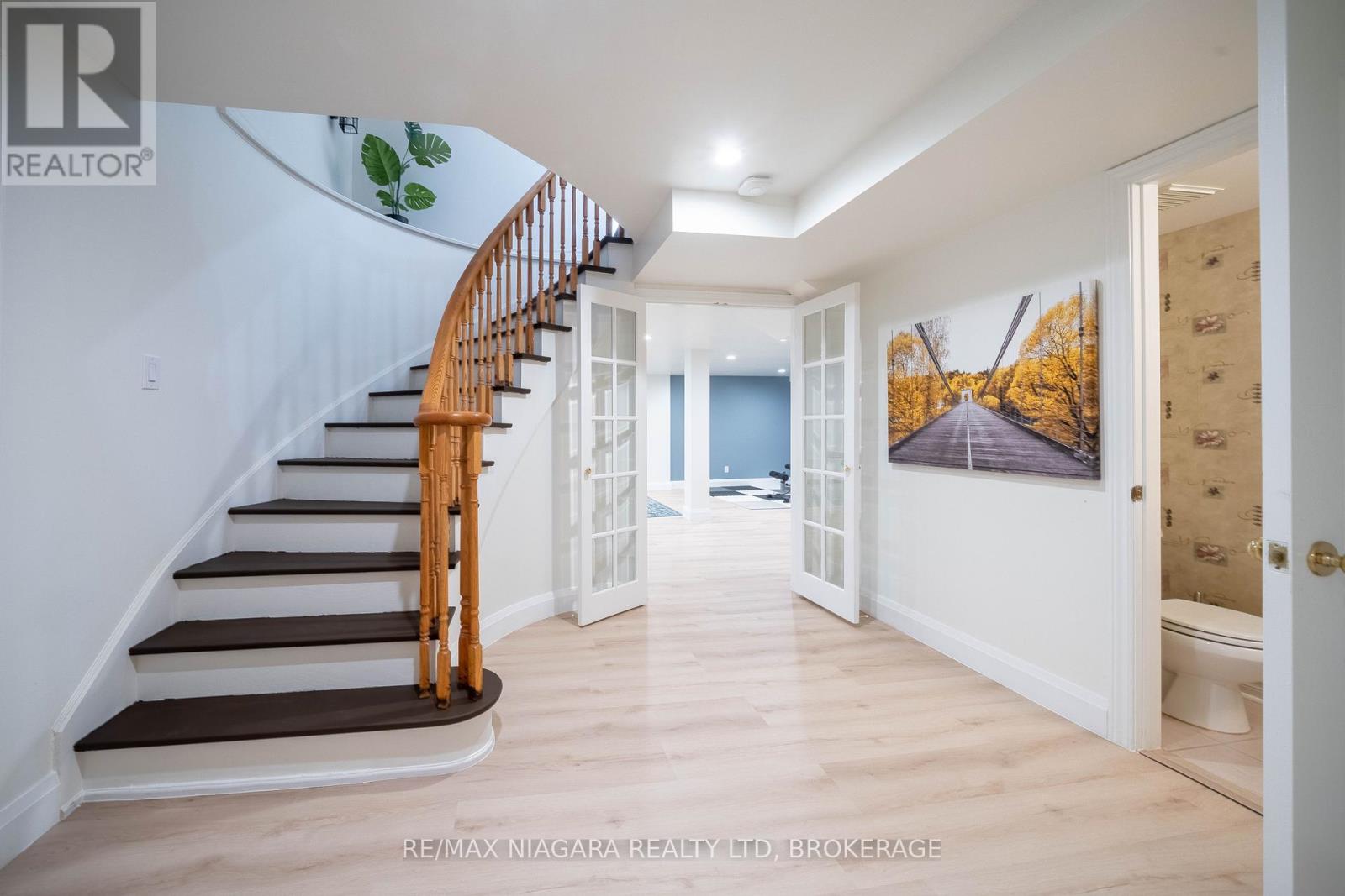 2164 Havenbrook Road, Oakville, Ontario  L6H 6B3 - Photo 39 - W12411579