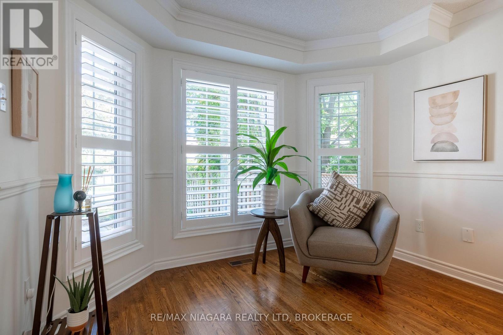 2164 Havenbrook Road, Oakville, Ontario  L6H 6B3 - Photo 9 - W12411579