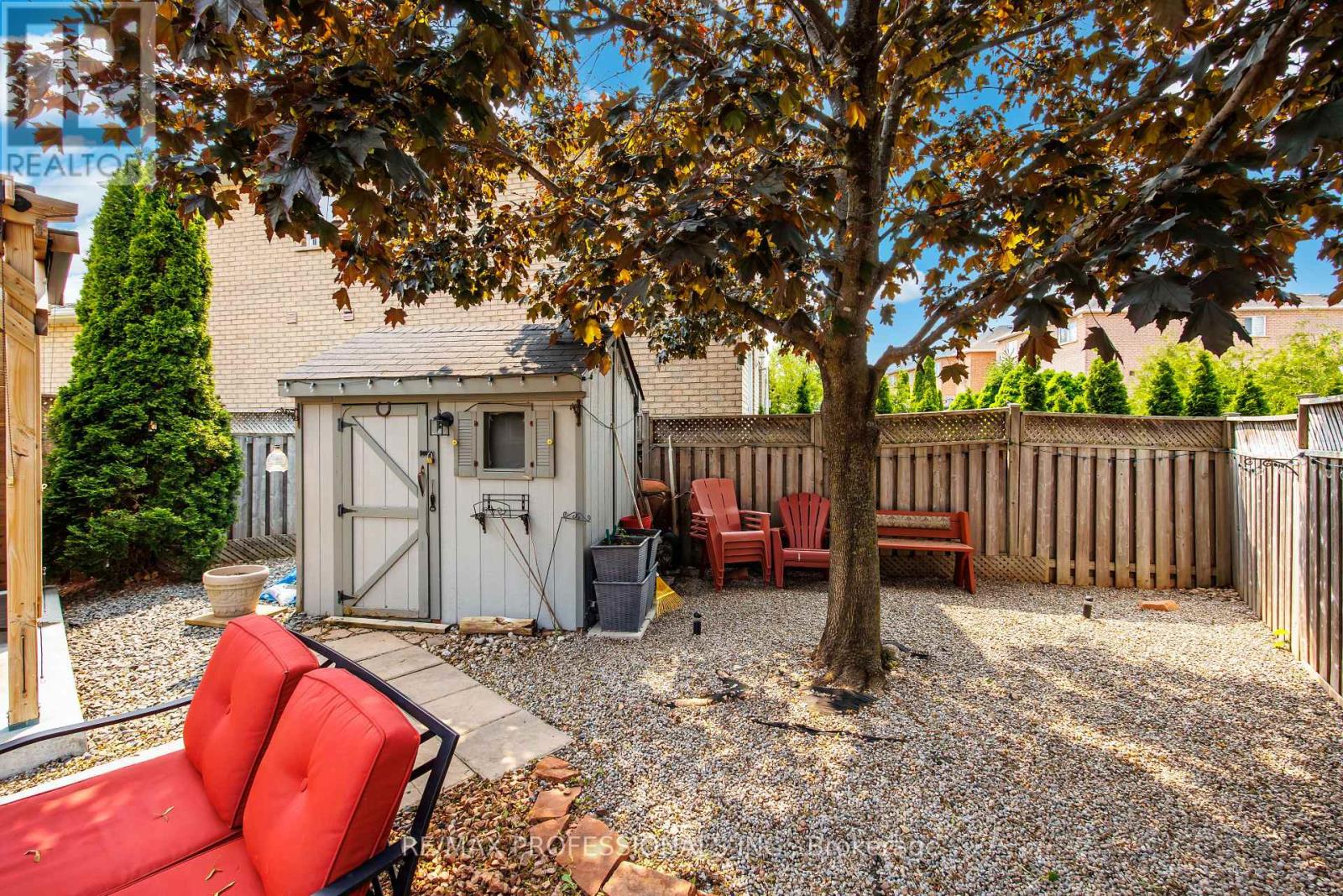 152 Ashton Drive, Vaughan, Ontario  L6A 2T8 - Photo 42 - N12411419