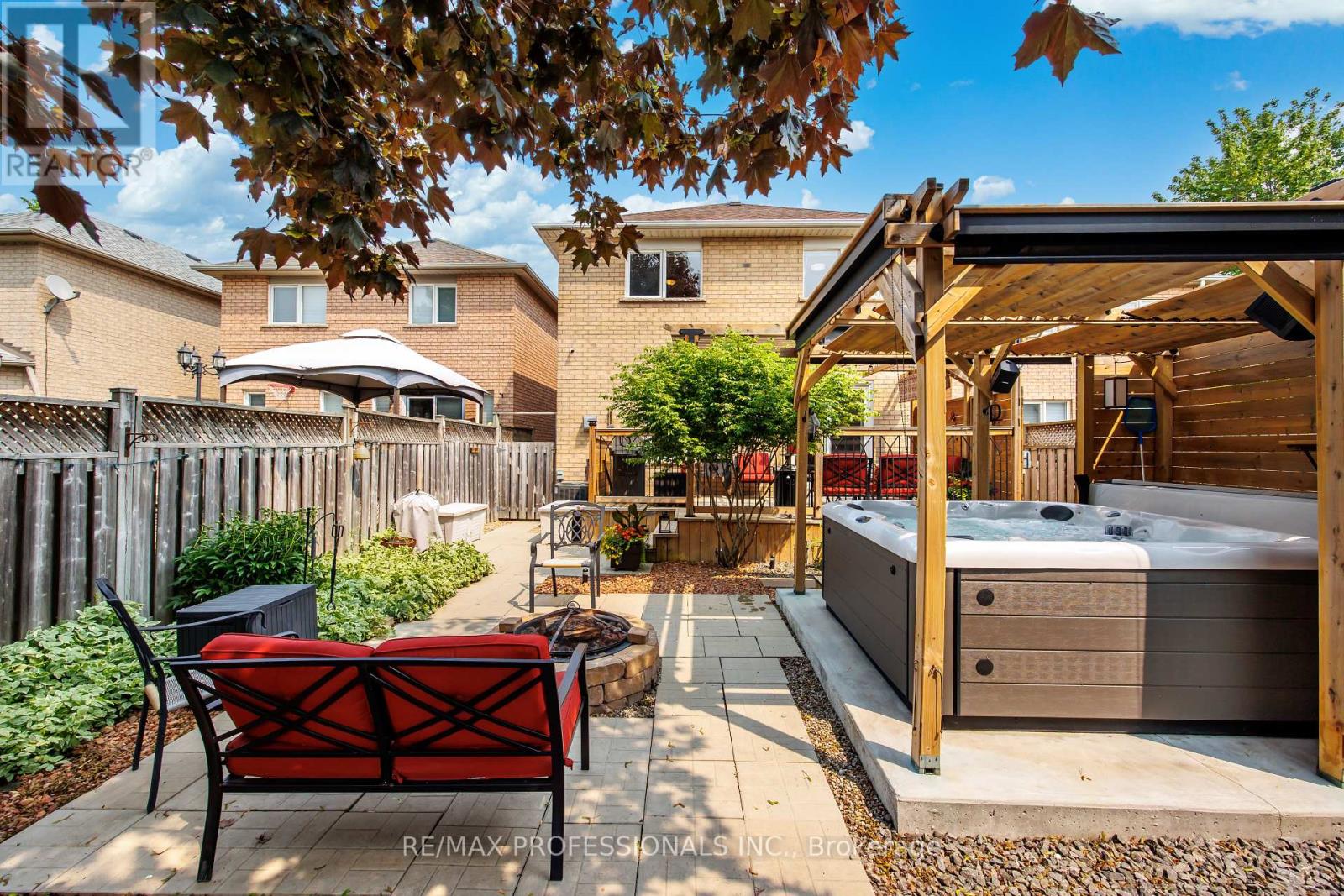 152 Ashton Drive, Vaughan, Ontario  L6A 2T8 - Photo 43 - N12411419