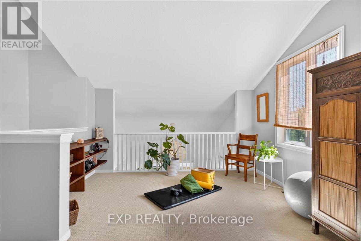 18 Williams Street, Collingwood, Ontario  L9Y 0B9 - Photo 17 - S12411386
