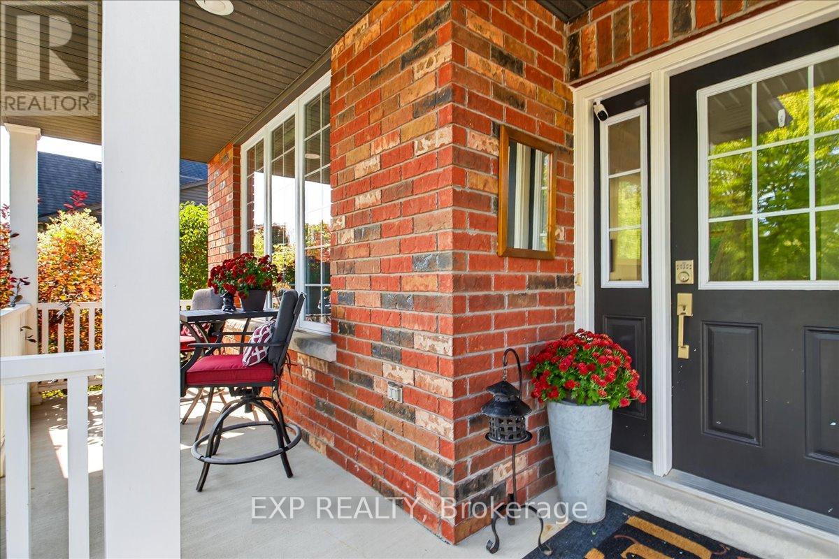 Property at 18 WILLIAMS STREET image 2