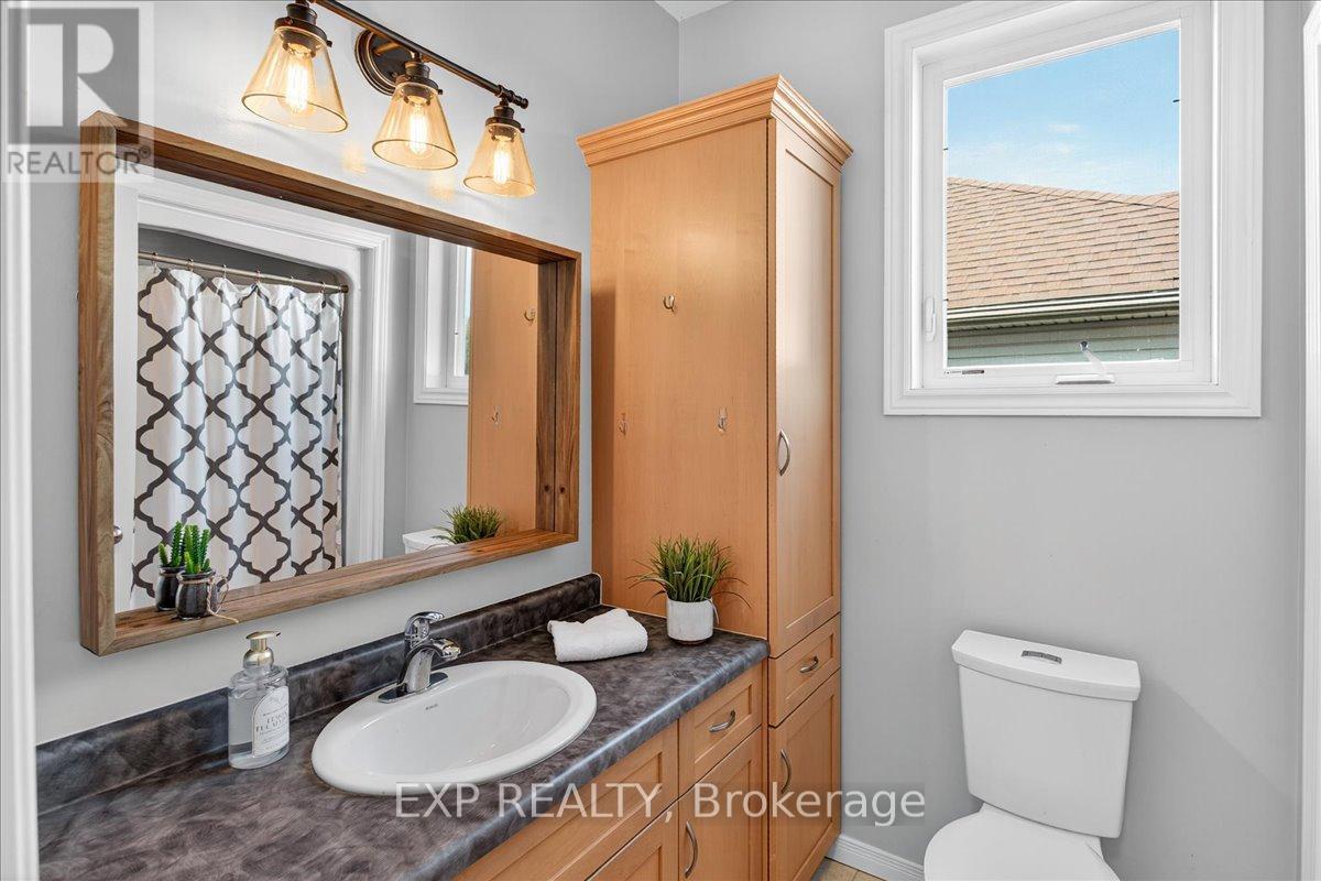 18 Williams Street, Collingwood, Ontario  L9Y 0B9 - Photo 27 - S12411386