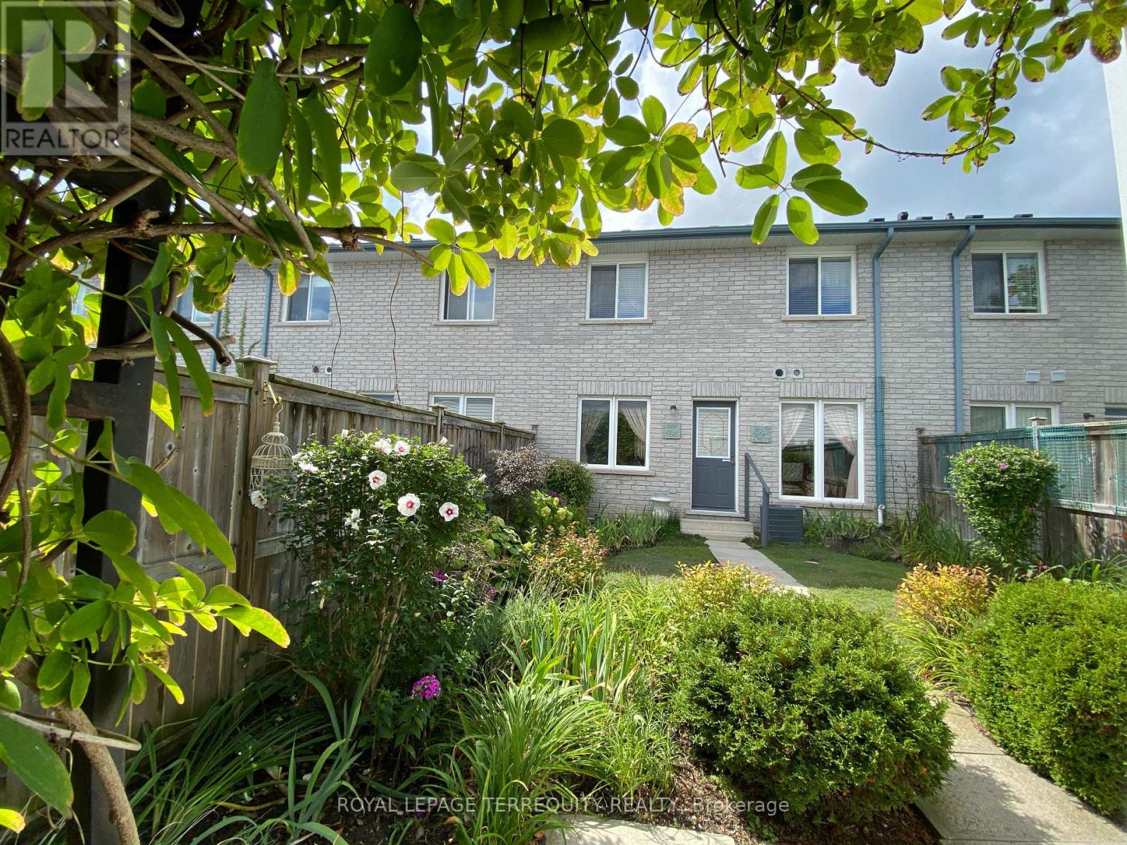 5 Silver Maple Crescent, Barrie, Ontario  L4N 0Y4 - Photo 27 - S12411414