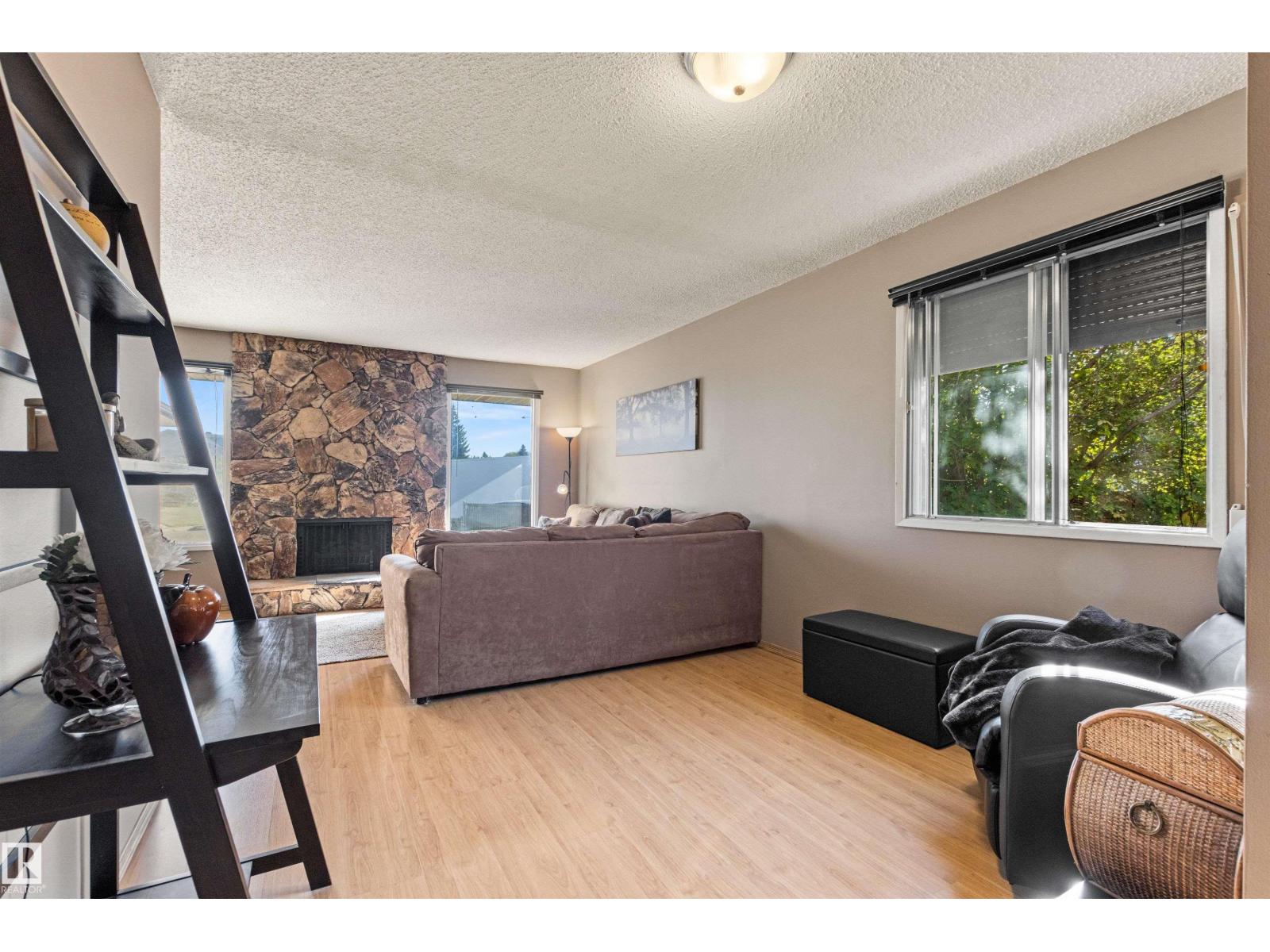 1704 39 St Nw, Edmonton, Alberta  T6L 2R5 - Photo 18 - E4458289