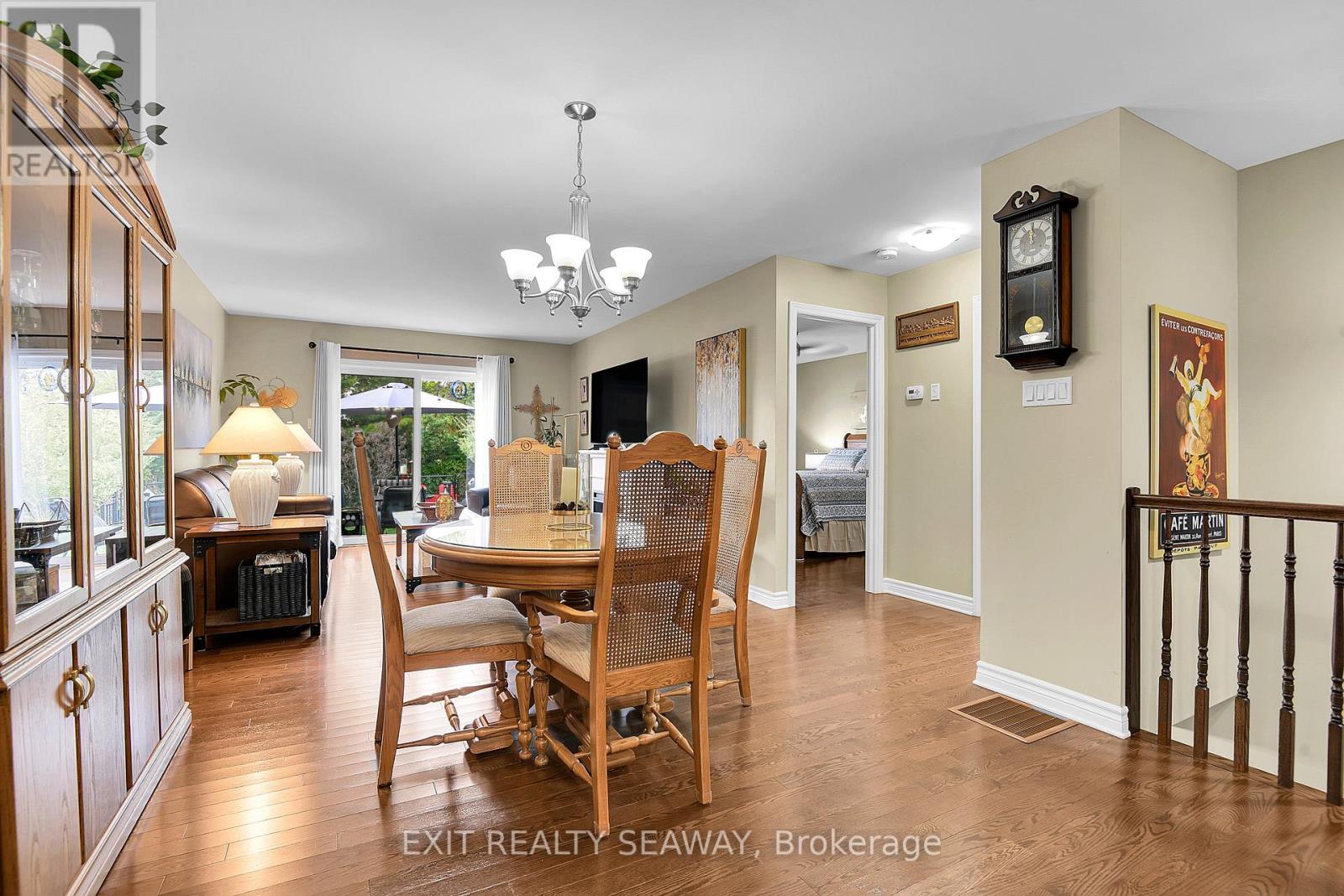 3108 Mauricy Crescent, Cornwall, Ontario  K6K 0B7 - Photo 12 - X12411701
