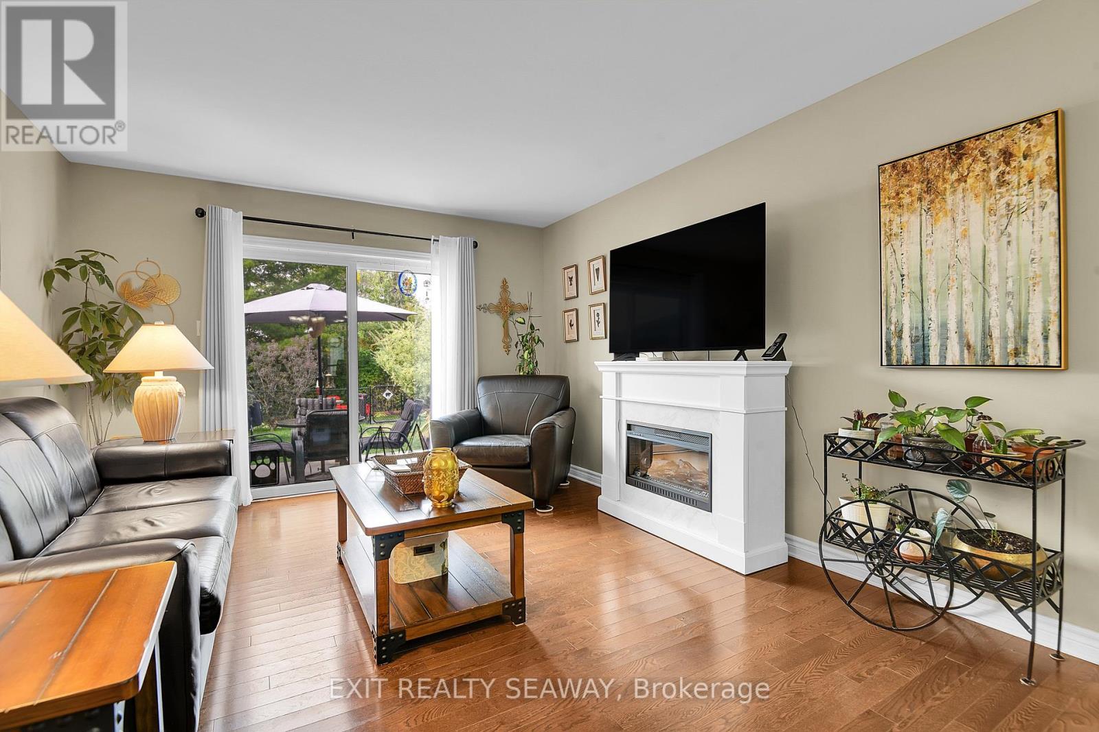 3108 Mauricy Crescent, Cornwall, Ontario  K6K 0B7 - Photo 8 - X12411701