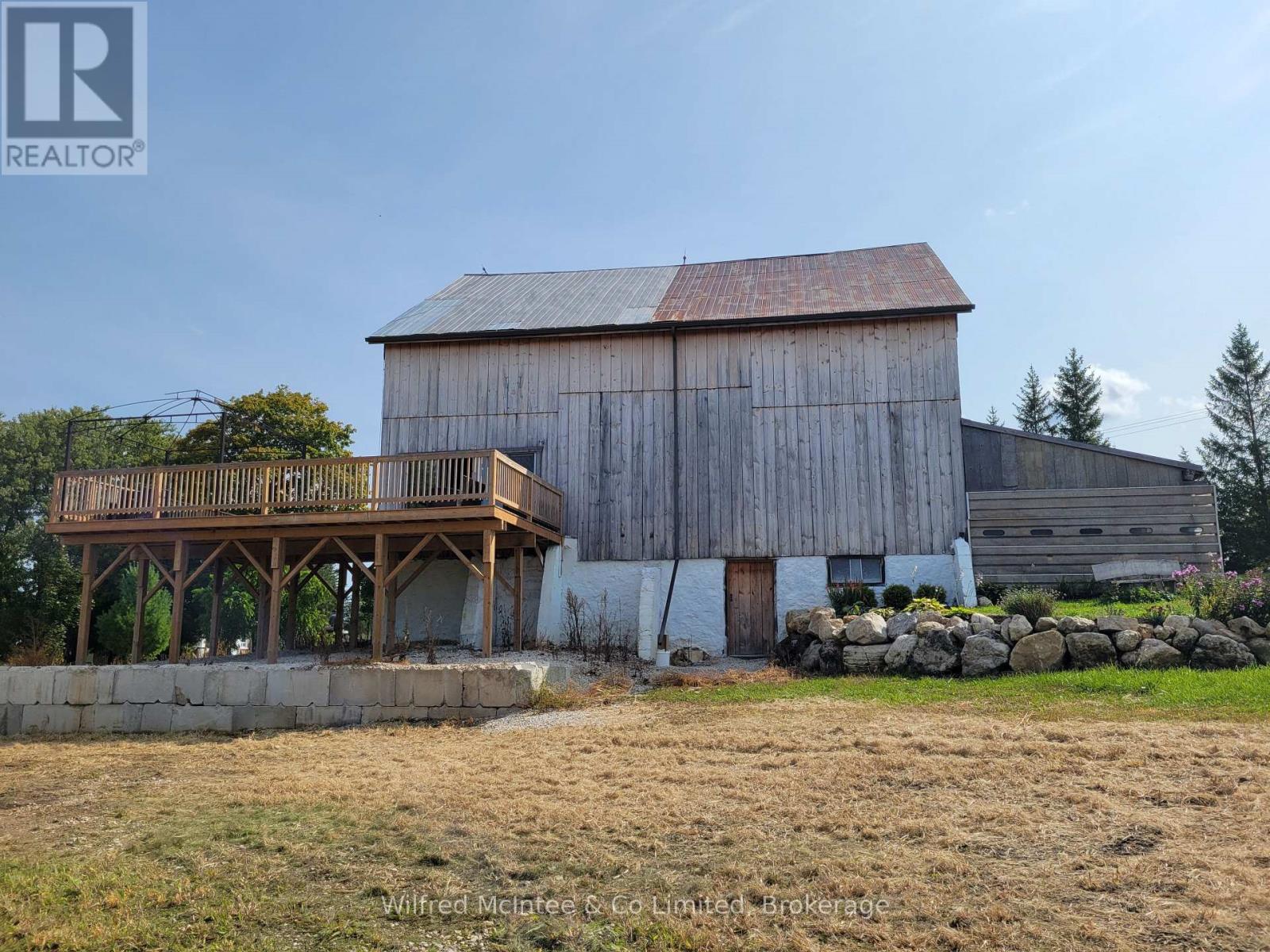 316900 Hwy 6, Chatsworth, Ontario  N0H 1G0 - Photo 3 - X12411651