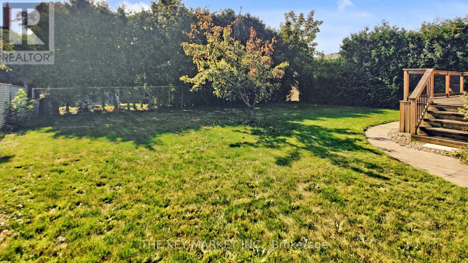1277 Tyneburn Crescent, Mississauga, Ontario  L4X 1P3 - Photo 41 - W12411431