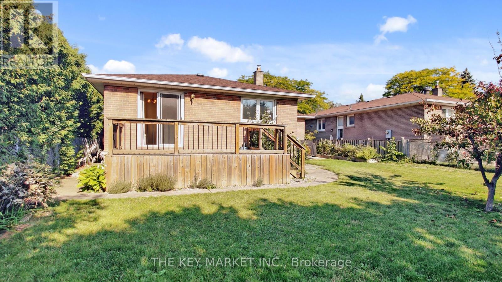 1277 Tyneburn Crescent, Mississauga, Ontario  L4X 1P3 - Photo 43 - W12411431