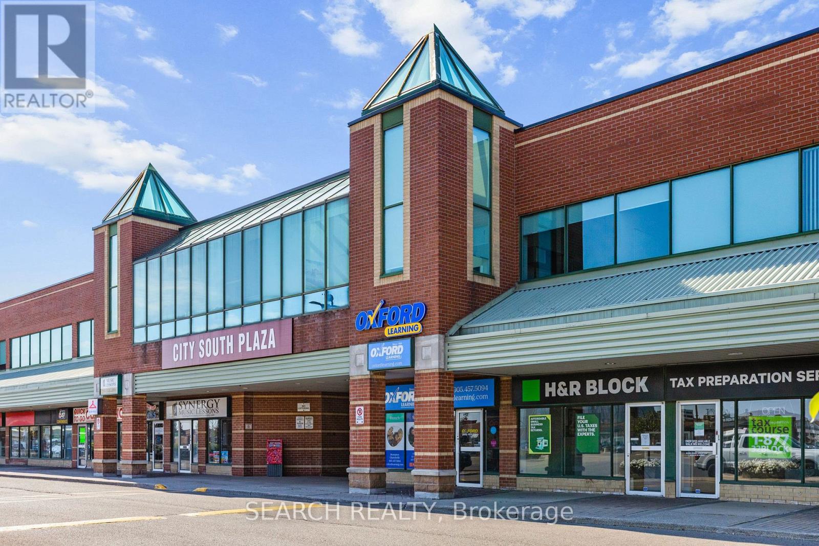 304 - 7700 Hurontario Street, Brampton, Ontario  L6Y 4M3 - Photo 5 - W12411438