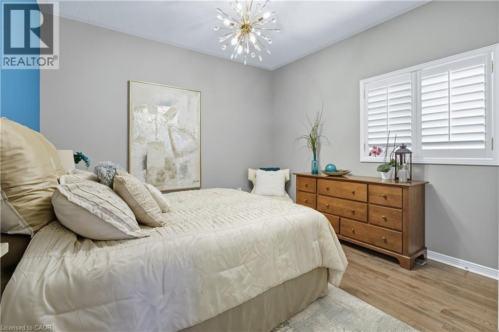 4334 Millcroft Park Drive, Burlington, Ontario  L7M 4R1 - Photo 21 - 40770364